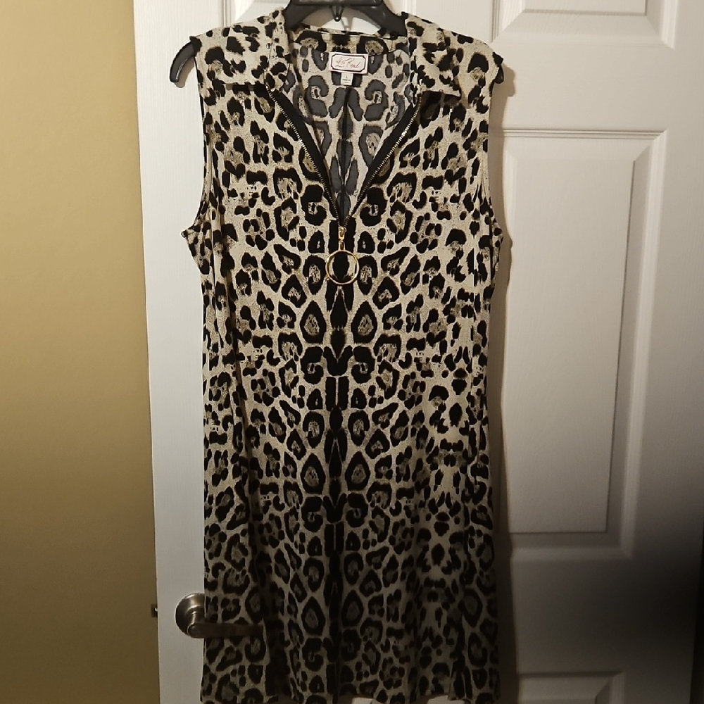 Leopard Print Sleeveless Dress